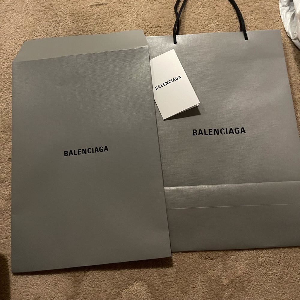 shopping bag